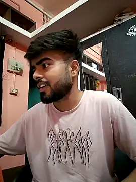 soniriyaa010101 online show from 04-26-26, 07:44