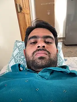 Snapshot of sunnu_97_ chatting on 02-28-26, 05:41 sunnu 97 online show from 02-28-26, 05:41