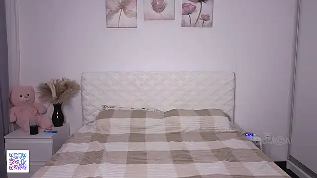 Dangerouss Lady online show from 09-25-25, 04:05