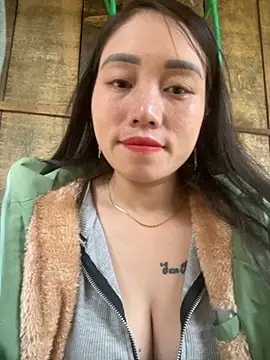 chipp-bong online show from 11-17-25, 12:49