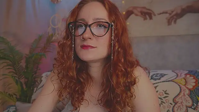 Snapshot of Charming_winky chatting on 09-18-25, 02:41 Charming winky online show from 09-18-25, 02:41