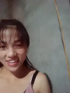 Snapshot of nakaki-00 chatting on 10-03-25, 01:19 nakaki-00 online show from 10-03-25, 01:19