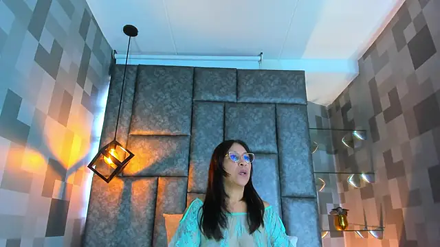 Jenni Zeller online show from 10-14-25, 11:55