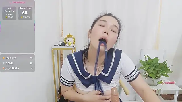 Snapshot of Txm123321 chatting on 09-23-25, 06:44 Txm123321 online show from 09-23-25, 06:44