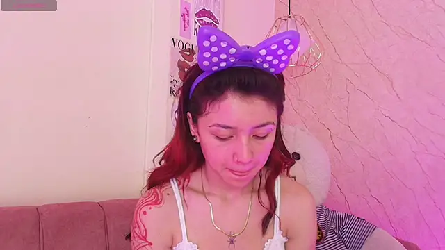 april bennett online show from 09-29-25, 12:10