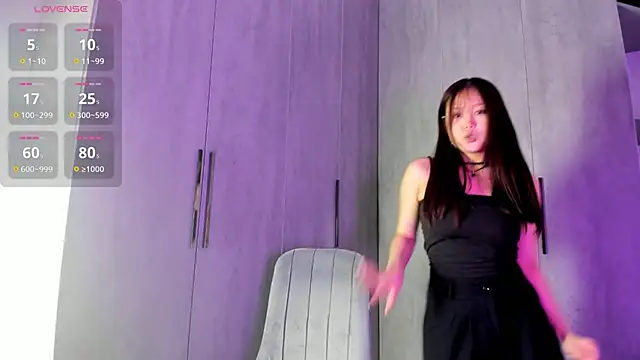 yanyaan online show from 09-20-25, 03:51