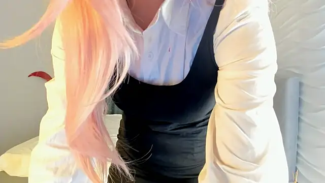 yanyaan online show from 11-03-25, 03:41