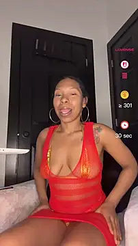 Snapshot of __suki chatting on 10-16-25, 07:15 suki online show from 10-16-25, 07:15