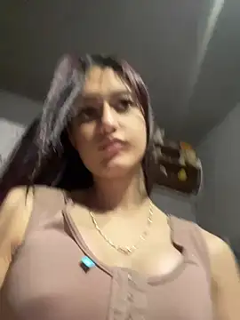 Caroline daring online show from 04-05-26, 11:35