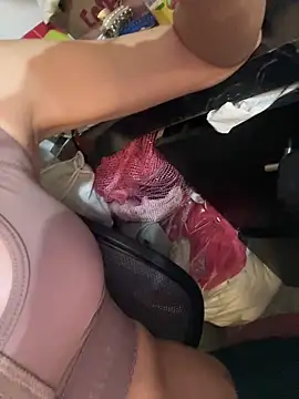 Caroline daring online show from 06-02-26, 05:15