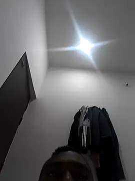 Chanderi19 online show from 12-15-25, 01:10