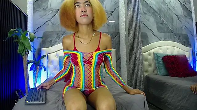 Alisha Ebonyy online show from 11-19-25, 11:32