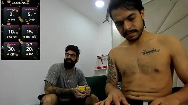 Snapshot of Harald_Smed chatting on 10-10-25, 01:21 Harald Smed online show from 10-10-25, 01:21