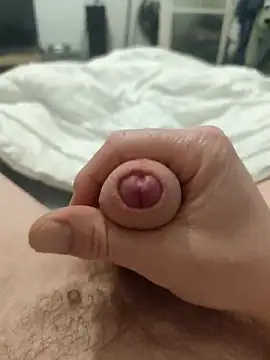 Treport84 online show from 02-10-26, 05:39