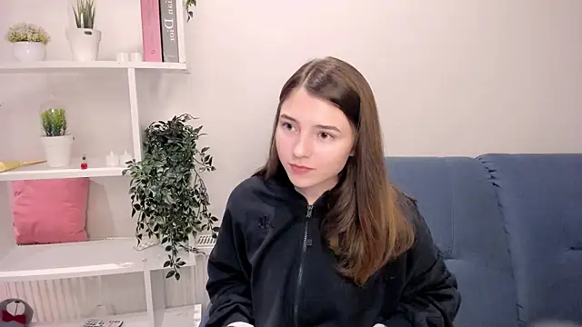 Snapshot of KeikoWideman chatting on 09-18-25, 06:43 KeikoWideman online show from 09-18-25, 06:43