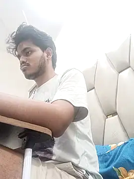 Kumarbtm19 online show from 10-21-25, 01:56