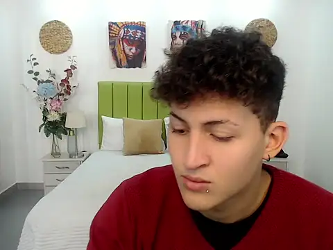 Axel savage online show from 09-16-25, 07:04