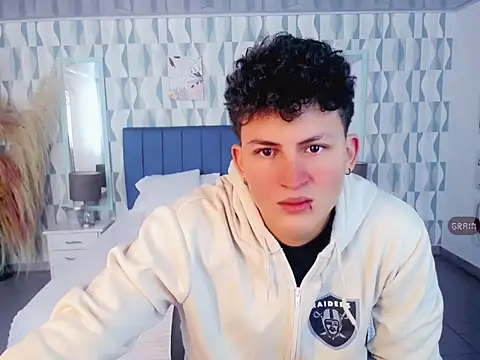 Axel savage online show from 10-18-25, 12:06