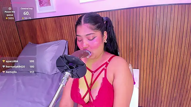 mysticlatina1 online show from 10-19-25, 12:06