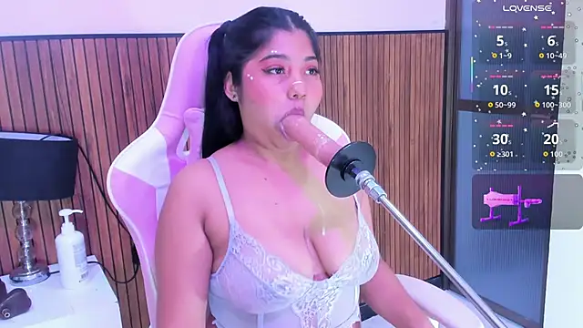 mysticlatina1 online show from 11-04-25, 12:04