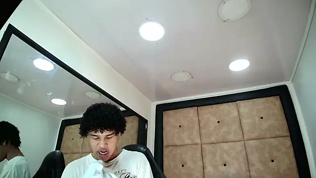 BrindyMichell online show from 10-20-25, 06:52