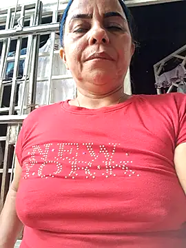 Snapshot of Lucerito-Hot chatting on 11-03-25, 01:23 Lucerito-Hot online show from 11-03-25, 01:23