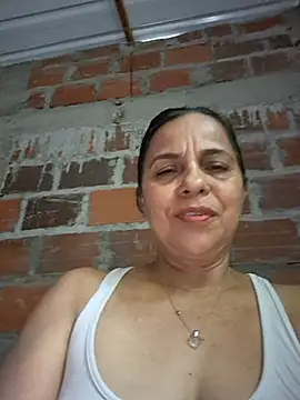 Snapshot of Lucerito-Hot chatting on 11-20-25, 11:43 Lucerito-Hot online show from 11-20-25, 11:43