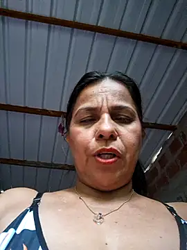 Snapshot of Lucerito-Hot chatting on 11-22-25, 11:42 Lucerito-Hot online show from 11-22-25, 11:42