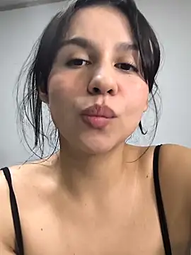 Daniela-rosee online show from 11-27-25, 02:46