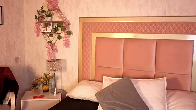 RobinBennett online show from 10-30-25, 11:55