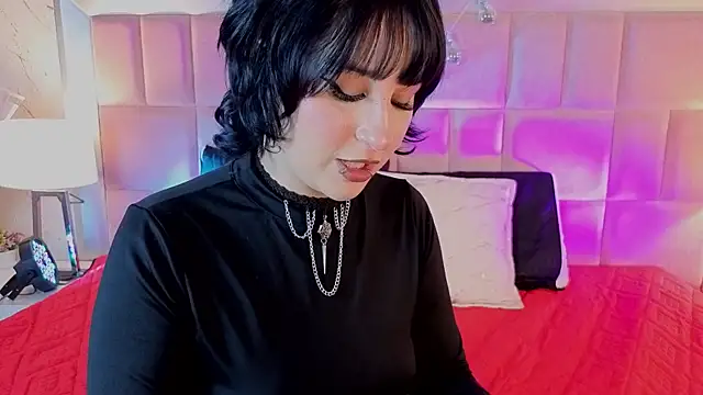 RobinBennett online show from 04-25-26, 01:41