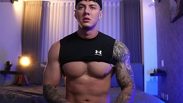 Thomas Falcon online show from 10-08-25, 10:51