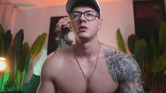 Thomas Falcon online show from 11-29-25, 12:35