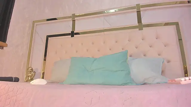 Cameron Hearts online show from 12-14-25, 12:32