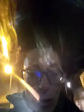 Snapshot of Astrid3 chatting on 11-04-25, 09:58 Astrid3 online show from 11-04-25, 09:58