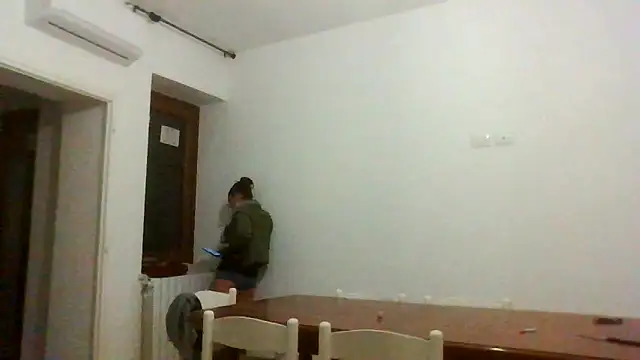 Snapshot of Astrid3 chatting on 11-24-25, 08:08 Astrid3 online show from 11-24-25, 08:08