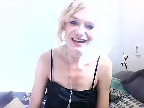 Snapshot of Czech_slut_whore-wife chatting on 09-21-25, 10:28 Czech slut whore-wife online show from 09-21-25, 10:28