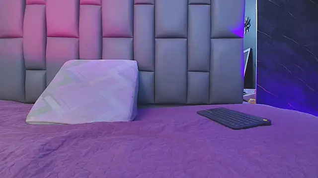 kissme luna online show from 09-25-25, 07:06