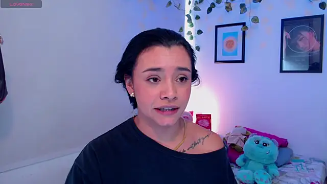 MarilynWhite  online show from 10-13-25, 07:47