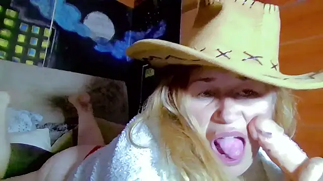 Snapshot of Effata30 chatting on 09-26-25, 12:03 Effata30 online show from 09-26-25, 12:03