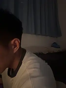 Snapshot of gooodboiii chatting on 11-04-25, 02:38 gooodboiii online show from 11-04-25, 02:38