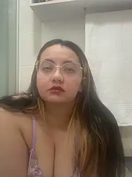 Snapshot of Sofia_dolly2569 chatting on 10-22-25, 08:19 Sofia dolly2569 online show from 10-22-25, 08:19