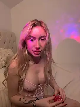 SexySaraxxoo online show from 11-16-25, 05:07