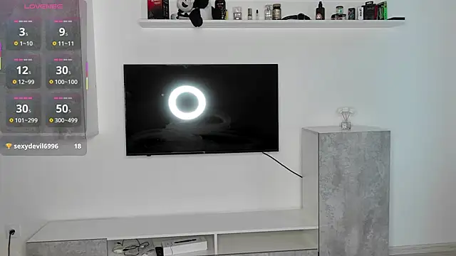 Snapshot of Sugarpeaach chatting on 12-14-25, 09:14 Sugarpeaach online show from 12-14-25, 09:14