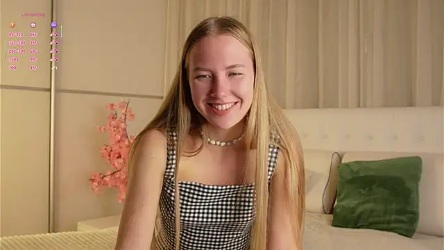 AlbaMesick online show from 10-13-25, 11:32