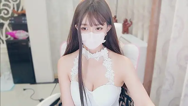 Snapshot of Aurora-77 chatting on 10-28-25, 03:25 Aurora-77 online show from 10-28-25, 03:25