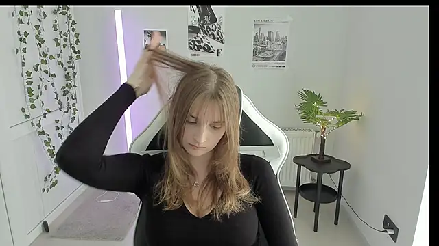 NeyliDream online show from 05-26-26, 12:56