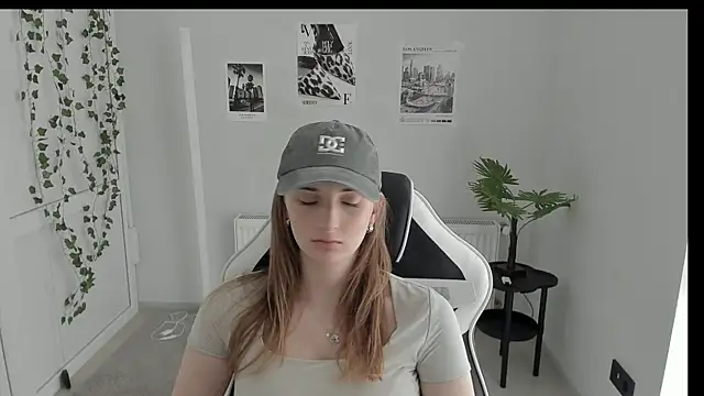 NeyliDream online show from 05-28-26, 12:24