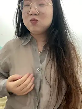 xxwang20 online show from 04-26-26, 01:09