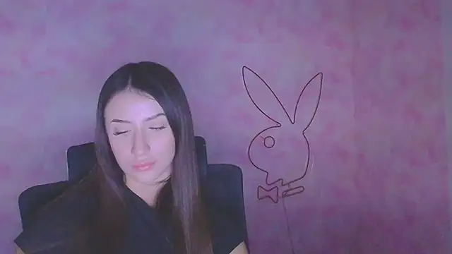 AlisaBubbles online show from 11-08-25, 06:46